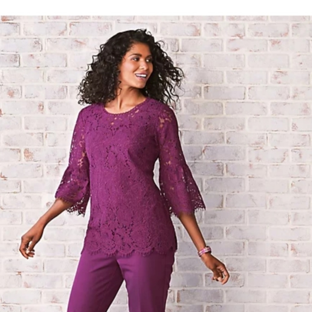 Floral Lace 3/4 Bell Sleeve Tunic